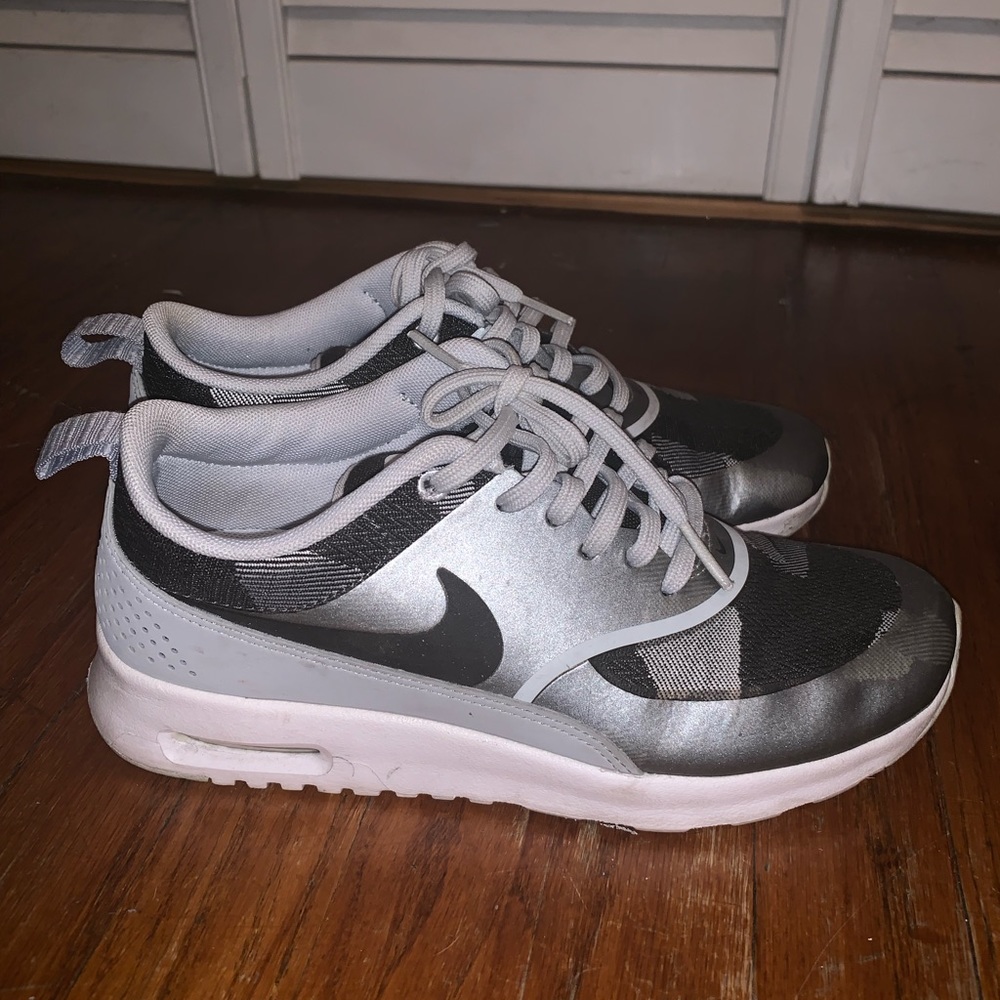 Women’s Nike Thea